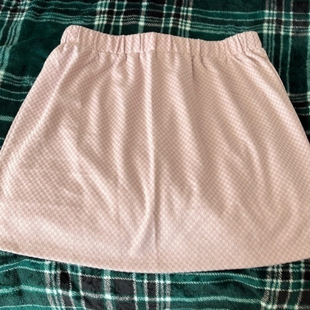Hem and Thread NWT Women’s Skirt Size Large